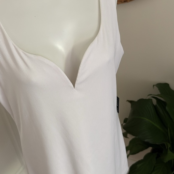 Express White V-Wire Bodycon Mini Ruffle Dress XL NWT Cocktail Party Elegant - Picture 5 of 12